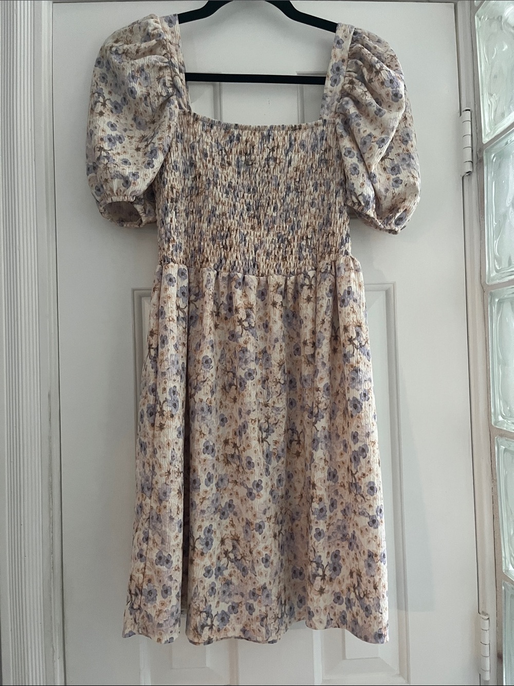 H&M Cream Floral Smocked Puff-Sleeve Casual Dress